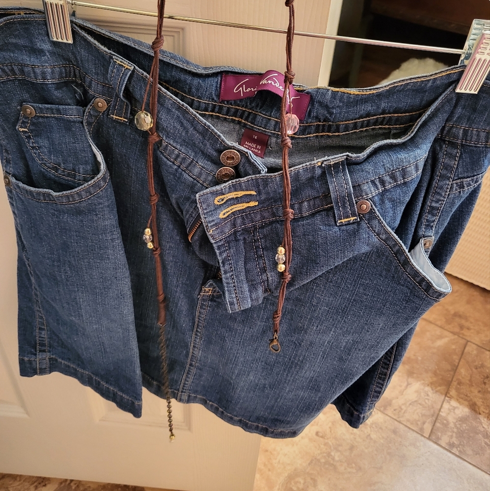 Womens denim skirt with cute belt